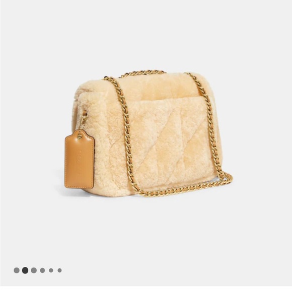 Pillow Madison Shoulder Bag In Shearling With Quilting - Picture 5 of 6